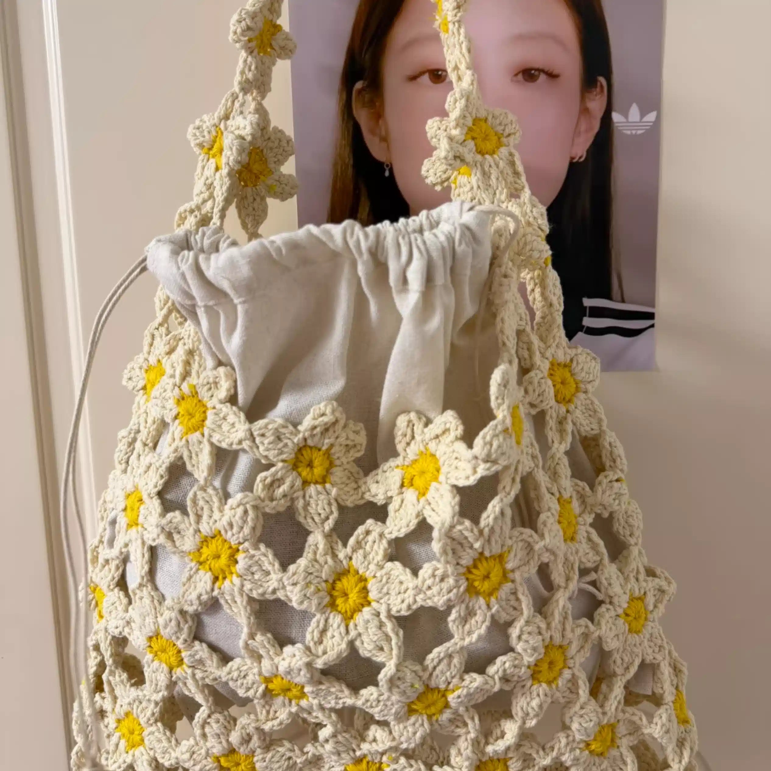 Boho Hand Crocheted Daisy Mesh Beach Tote Bag | Summer Floral Woven Shoulder Bag