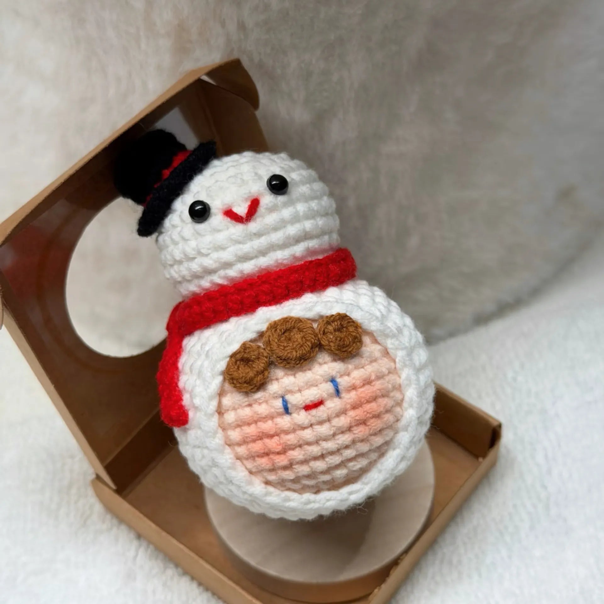 Handmade Crochet Xmas Doll Keychain, Christmas Bag Charm Pendant Gift